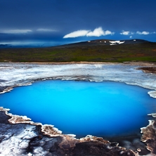 Highlands & lowlands of Iceland 9-day self-drive 