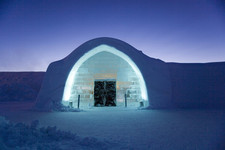 ICEHOTEL shares designs in social