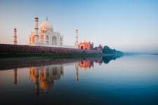 Taj Mahal replica to be built