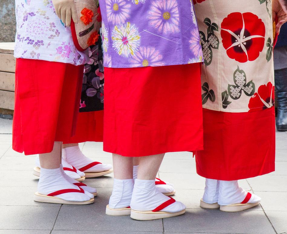 Bright yukatas, geta sandals and white tabi socks