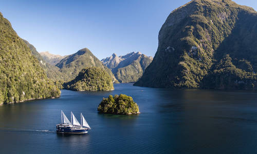 Fiordland Navigator, Doubtful Sound