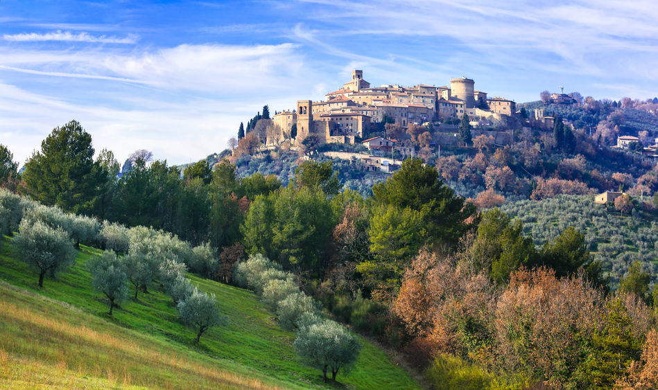 The hilltop town of Gualdo Cattaneo in Umbria