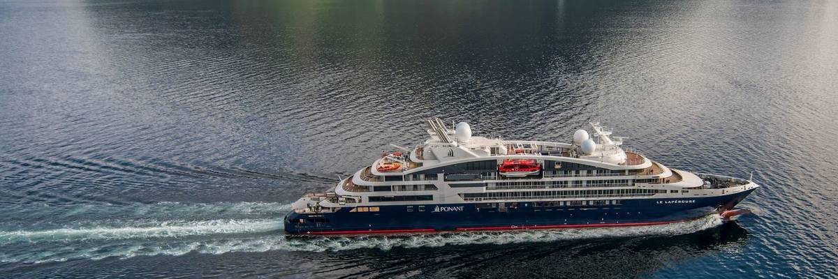Le Lapérouse christened in Iceland