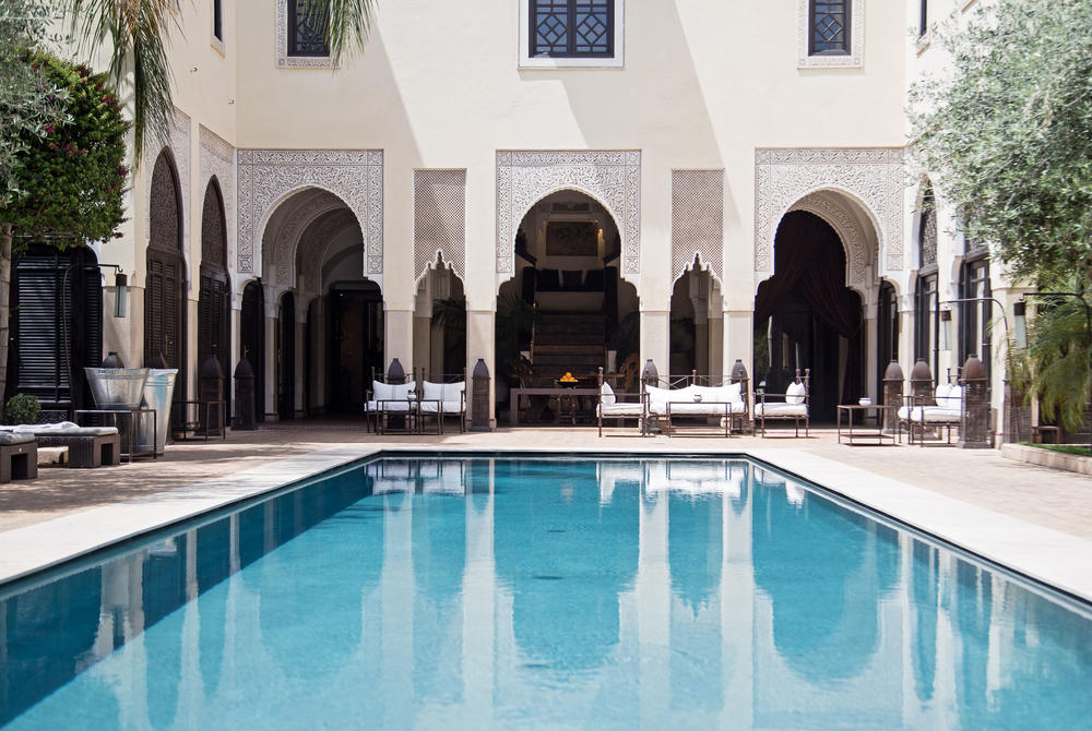 Pool area and architecture at the Villa des Orangers