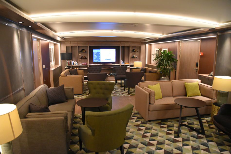 Neptune_Lounge_MS_Koningsdam_22419