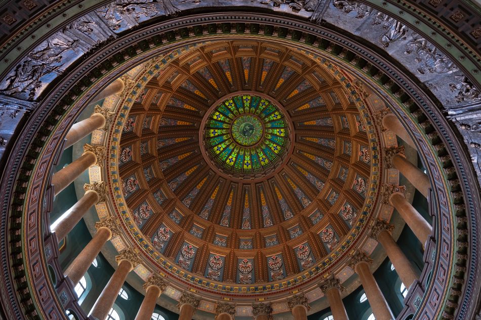 Glass roof of the Illinois State Capitol