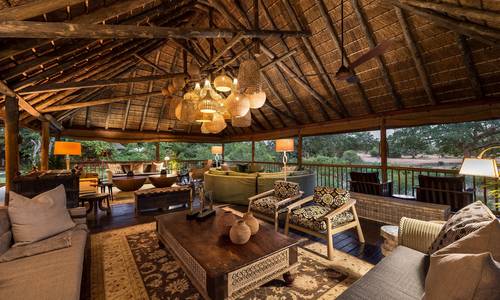 Safari deck, Bush Lodge