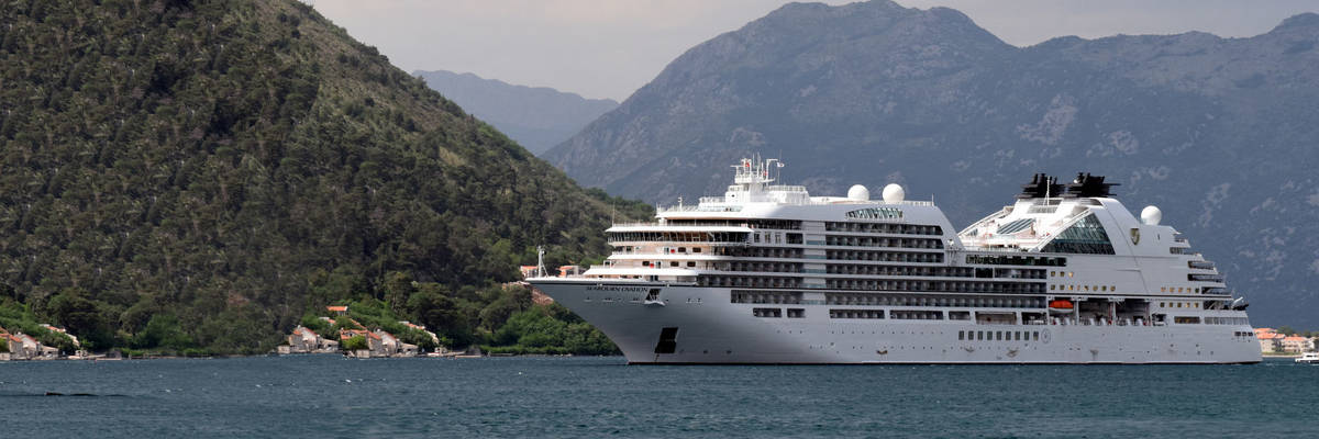 Seabourn Ovation - First look at this new luxury cruise ship